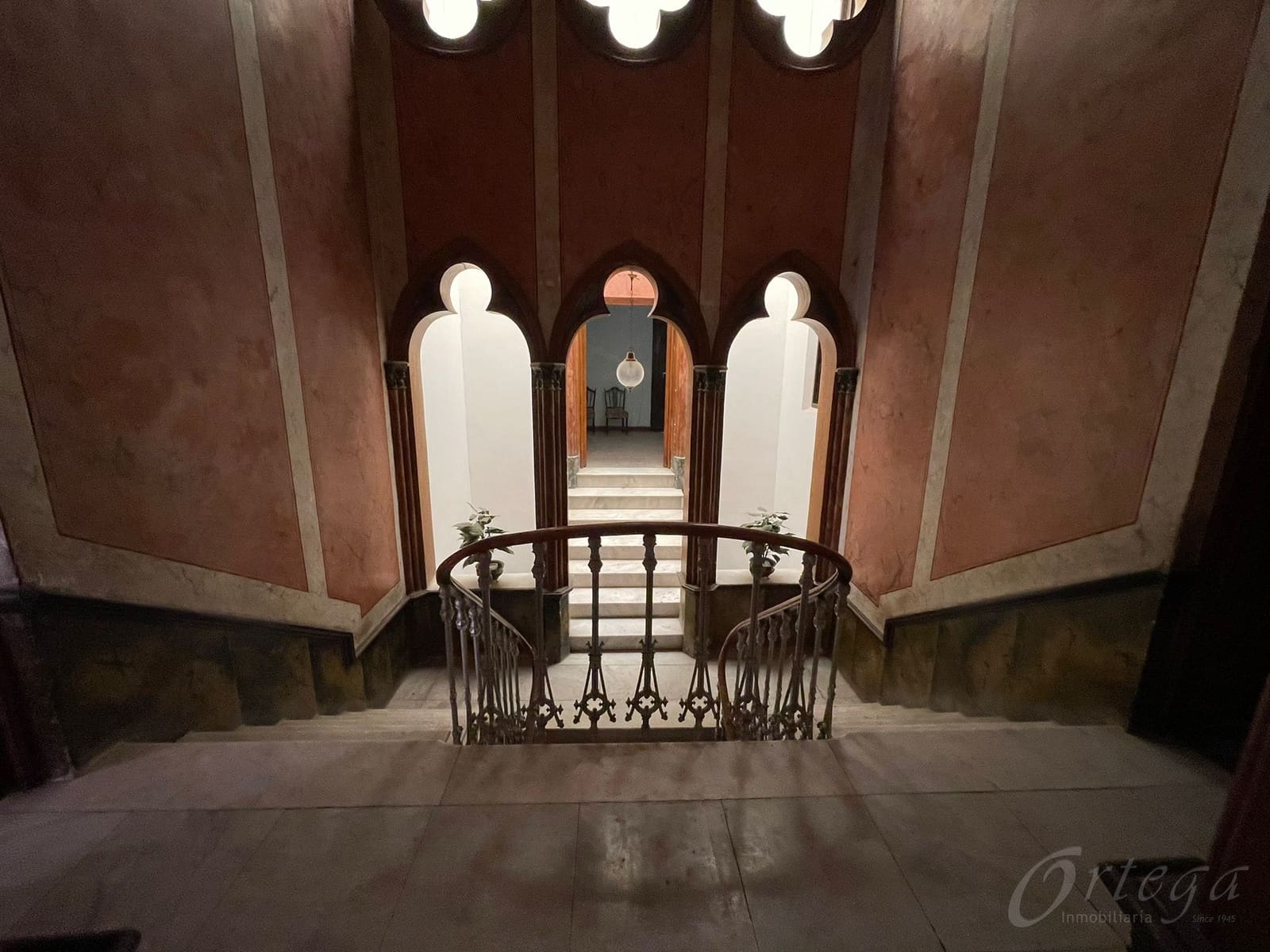 10 bedroom Hotel for sale in Mula with garage - € 245,000 (Ref: 7246967)