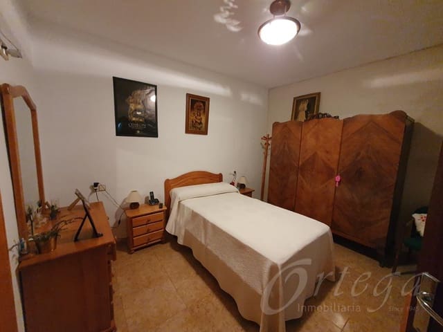 Casa de 4 habitaciones en Cehegín en venta con garaje - 70.000 € (Ref: 7246976)