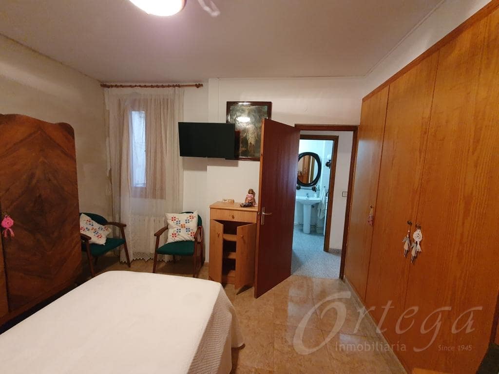 Casa de 4 habitaciones en Cehegín en venta con garaje - 70.000 € (Ref: 7246976)