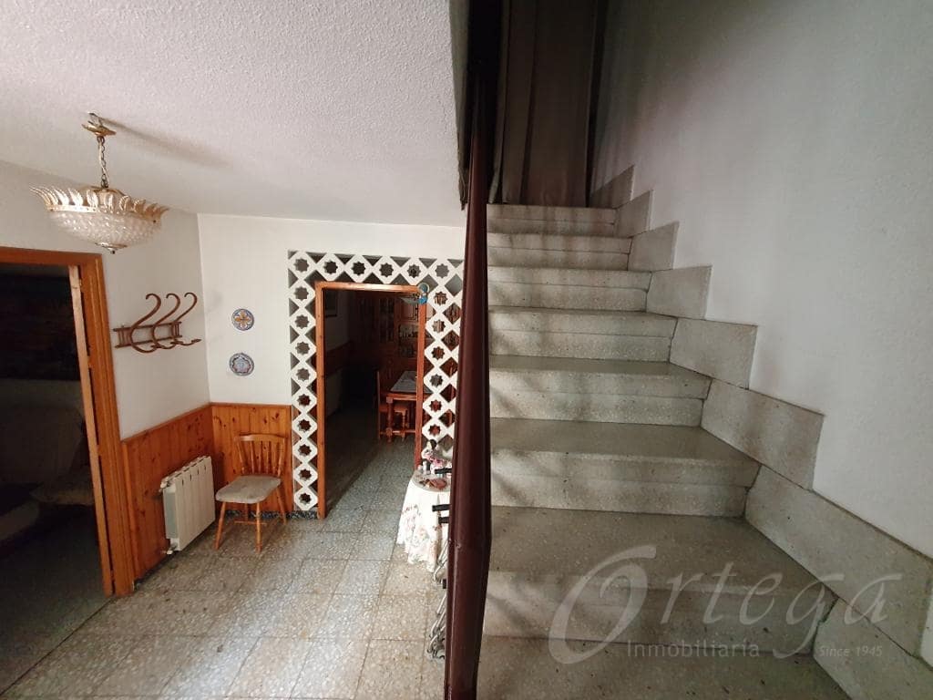 Casa de 4 habitaciones en Cehegín en venta con garaje - 70.000 € (Ref: 7246976)