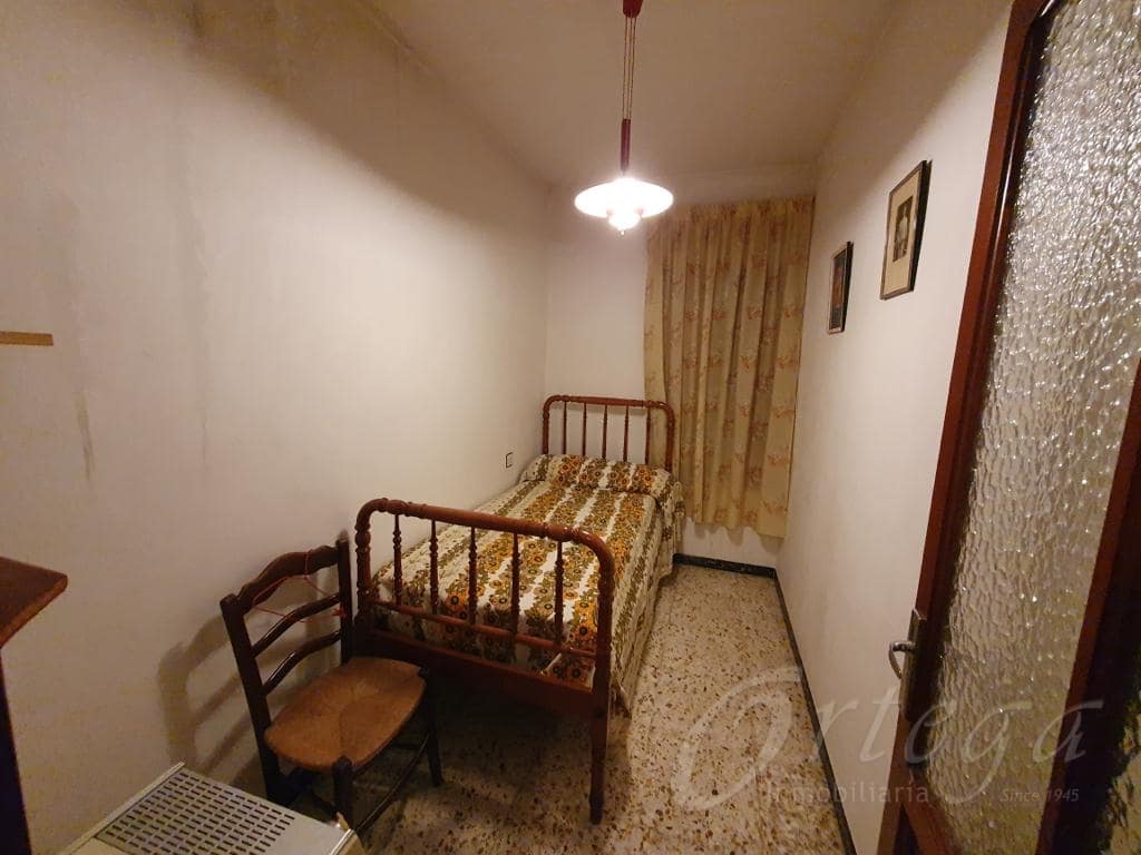 Casa de 4 habitaciones en Cehegín en venta con garaje - 70.000 € (Ref: 7246976)