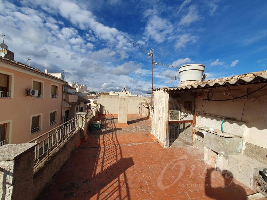 Casa de 4 habitaciones en Cehegín en venta con garaje - 70.000 € (Ref: 7246976)