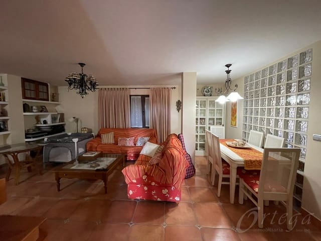 4 sypialnia Finka/Dom wiejski na sprzedaż w Mula z basenem garażem - 300 000 € (Ref: 7246977)