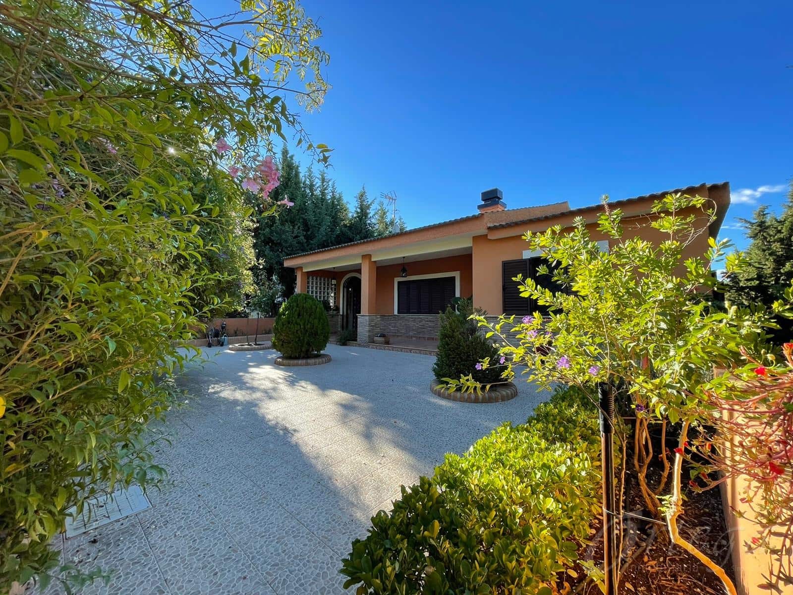 4 sypialnia Finka/Dom wiejski na sprzedaż w Mula z basenem garażem - 300 000 € (Ref: 7246977)