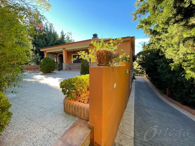 4 sypialnia Finka/Dom wiejski na sprzedaż w Mula z basenem garażem - 300 000 € (Ref: 7246977)