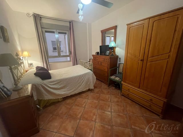 3 bedroom Flat for sale in Cehegín - € 70,000 (Ref: 7757030)