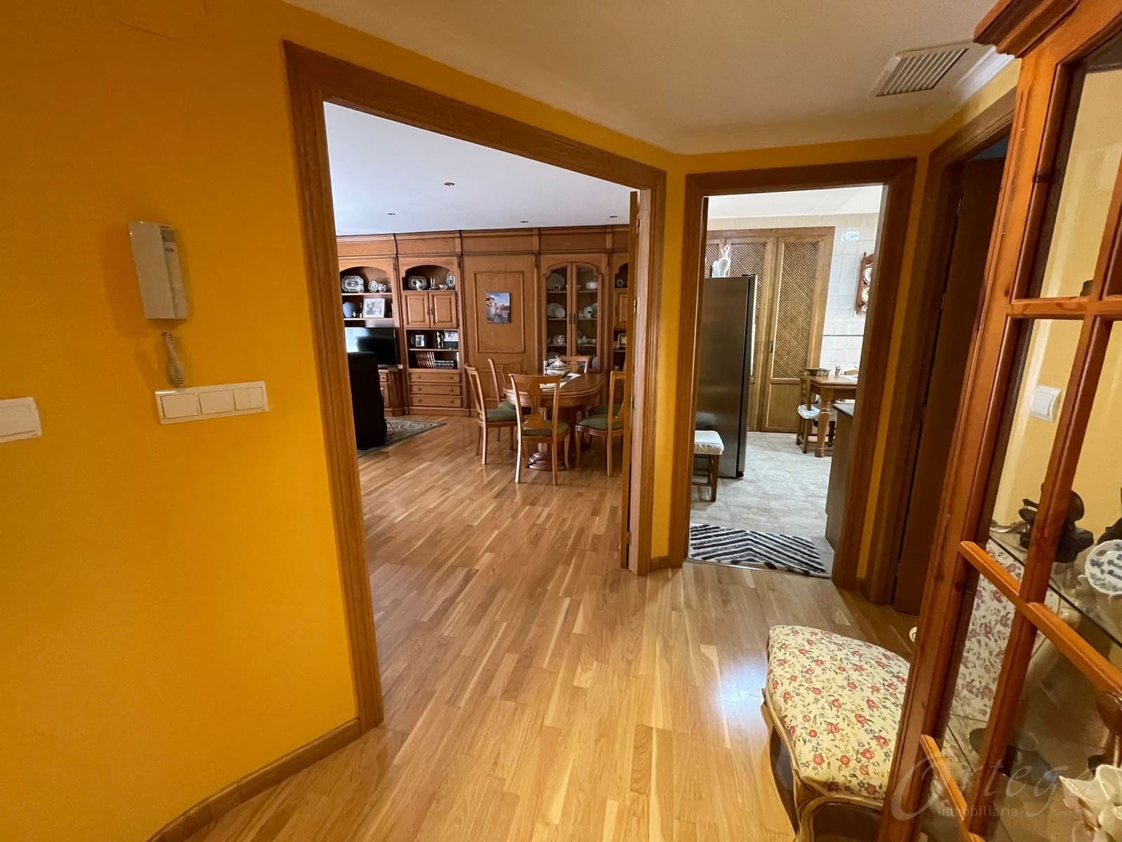 5 makuuhuone Huvila myytävänä paikassa Cehegin mukana 
autotalli - 249 000 € (Ref: 7757048)