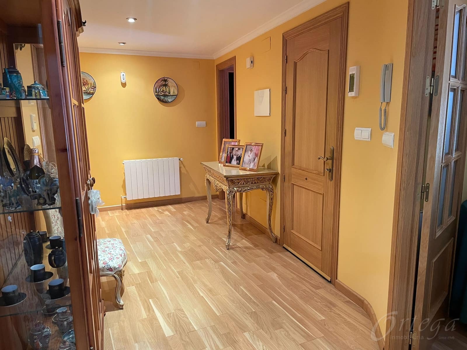 5 makuuhuone Huvila myytävänä paikassa Cehegin mukana 
autotalli - 249 000 € (Ref: 7757048)