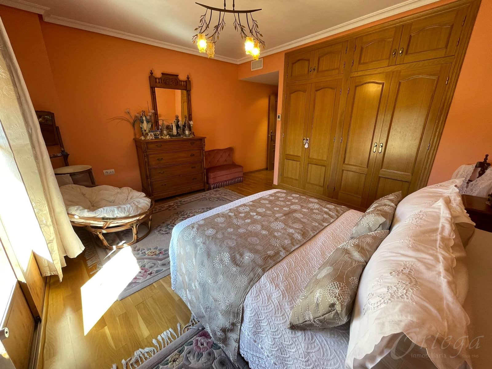 5 makuuhuone Huvila myytävänä paikassa Cehegin mukana 
autotalli - 249 000 € (Ref: 7757048)