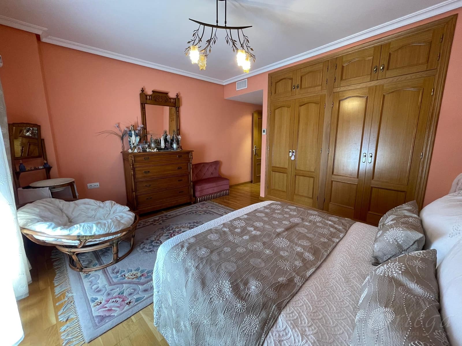 5 makuuhuone Huvila myytävänä paikassa Cehegin mukana 
autotalli - 249 000 € (Ref: 7757048)