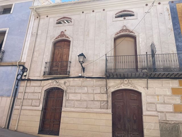 Raunio myytävänä paikassa Cehegín - 180 000 € (Ref: 7757053)