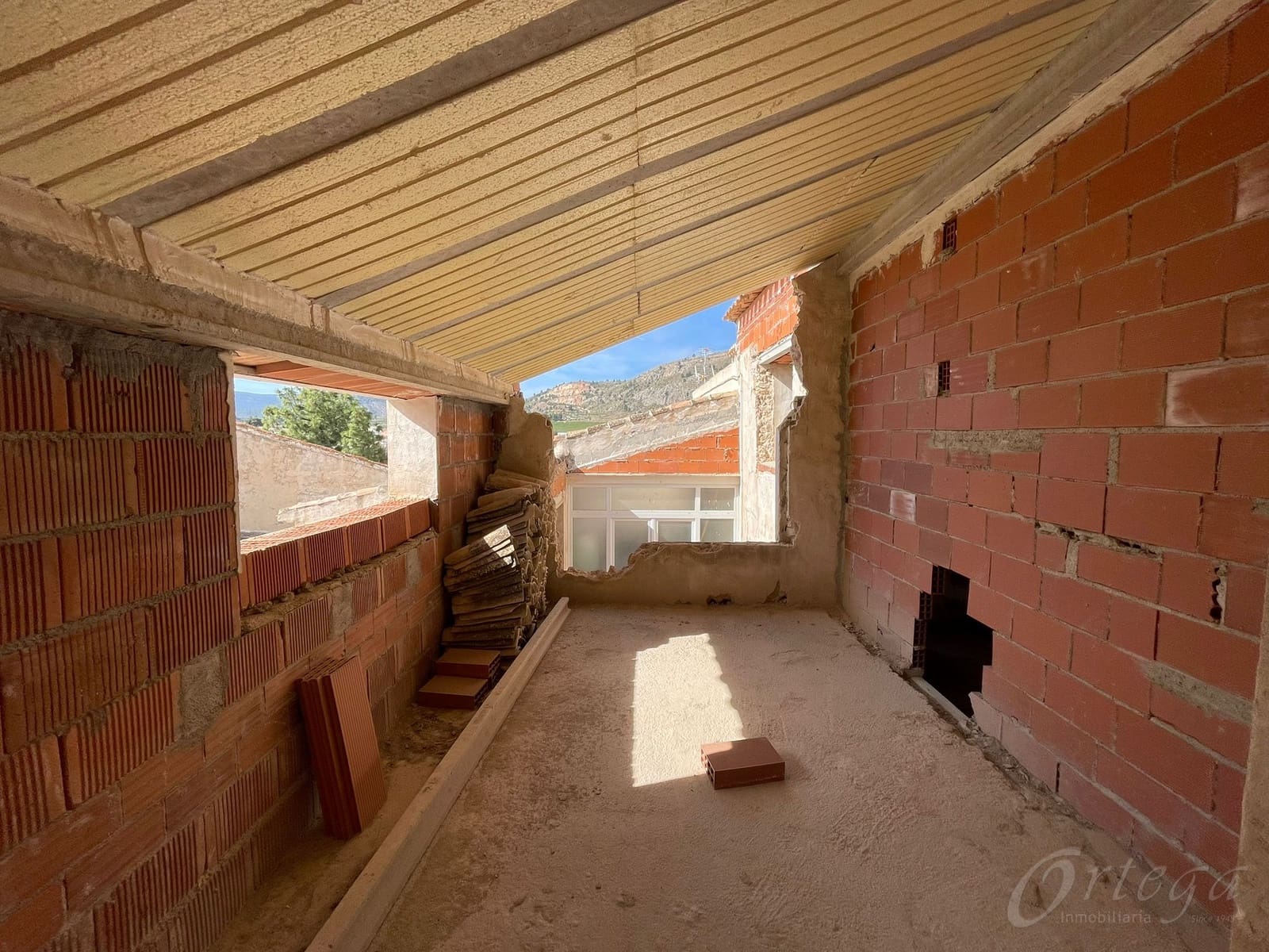 Raunio myytävänä paikassa Cehegin - 180 000 € (Ref: 7757053)