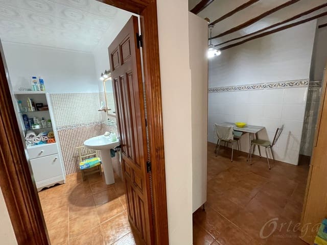 5 makuuhuone Maalaistalo myytävänä paikassa Caravaca de la Cruz mukana uima-altaan 
autotalli - 250 000 € (Ref: 7757056)