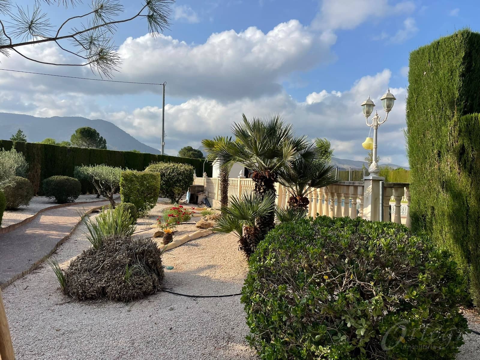 5 bedroom Finca/Country House for sale in Caravaca de la Cruz with pool garage - € 250,000 (Ref: 7757056)