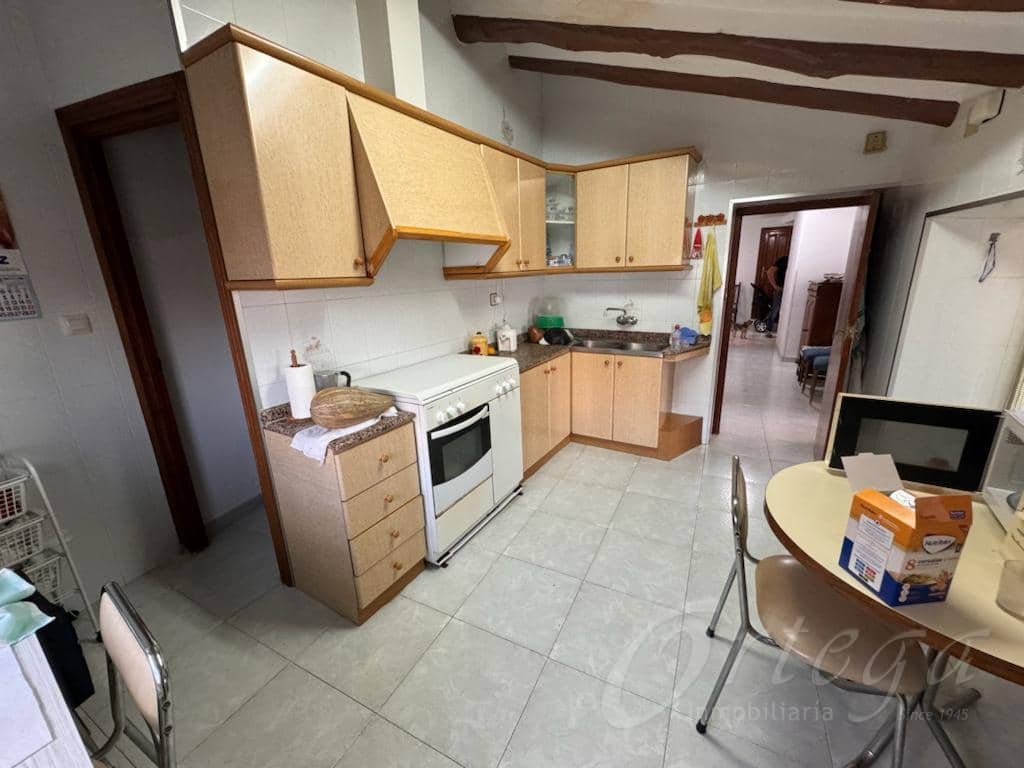 5 makuuhuone Omakotitalo myytävänä paikassa Cehegin - 33 000 € (Ref: 7898086)