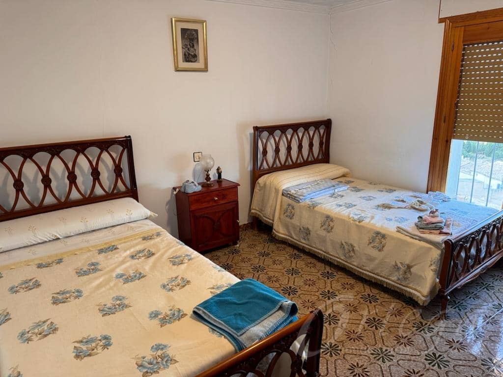 5 makuuhuone Omakotitalo myytävänä paikassa Cehegin - 33 000 € (Ref: 7898086)