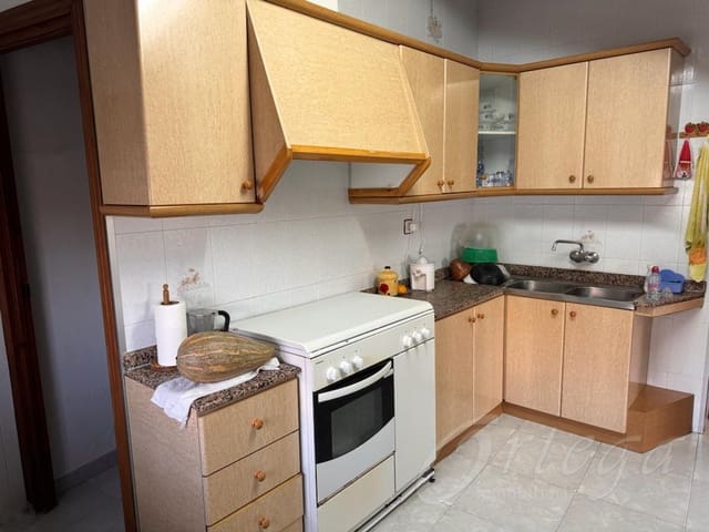 5 makuuhuone Omakotitalo myytävänä paikassa Cehegín - 33 000 € (Ref: 7898086)