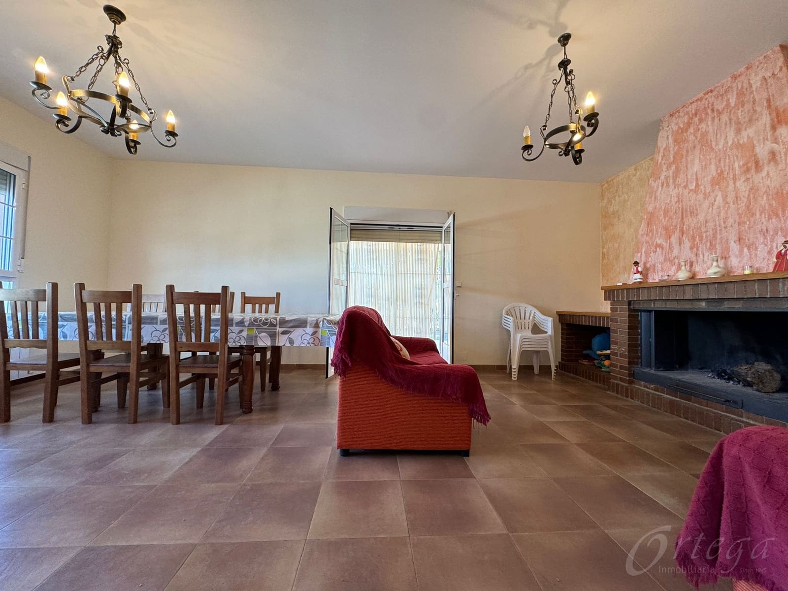 4 bedroom Finca/Country House for sale in Cehegin with pool garage - € 245,000 (Ref: 8193656)