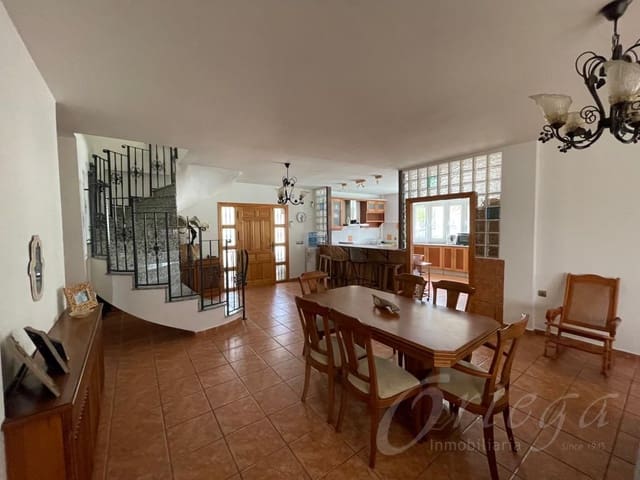 5 makuuhuone Maalaistalo myytävänä paikassa Cehegín mukana uima-altaan 
autotalli - 450 000 € (Ref: 8197074)