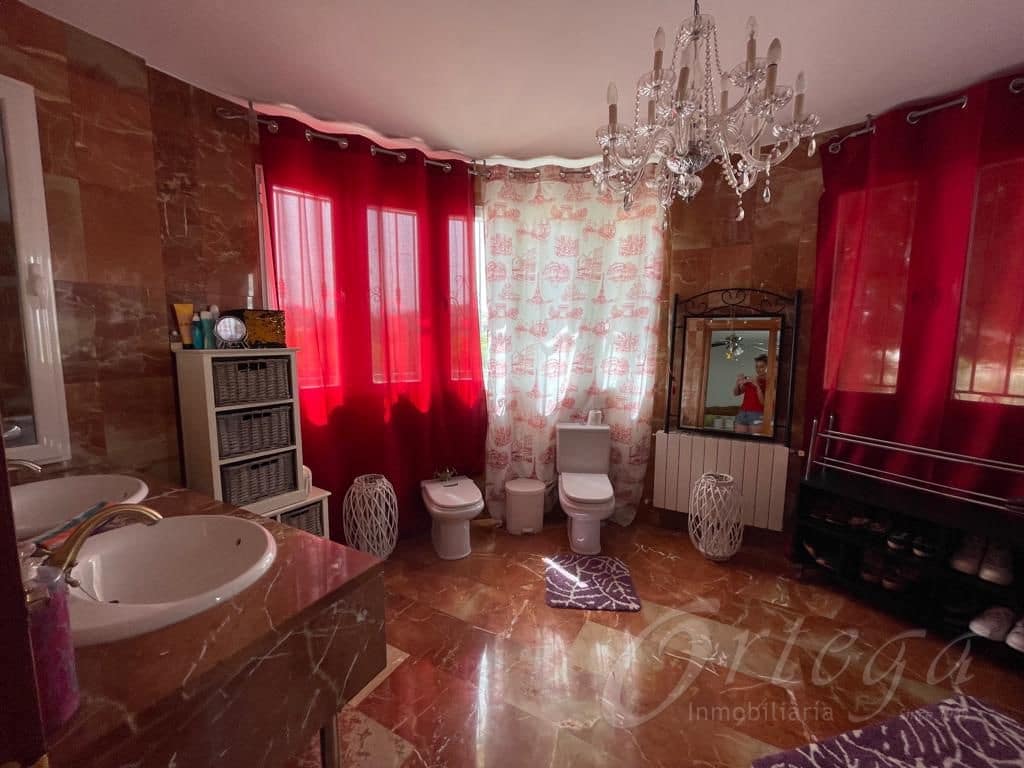 5 makuuhuone Maalaistalo myytävänä paikassa Cehegin mukana uima-altaan 
autotalli - 450 000 € (Ref: 8197074)