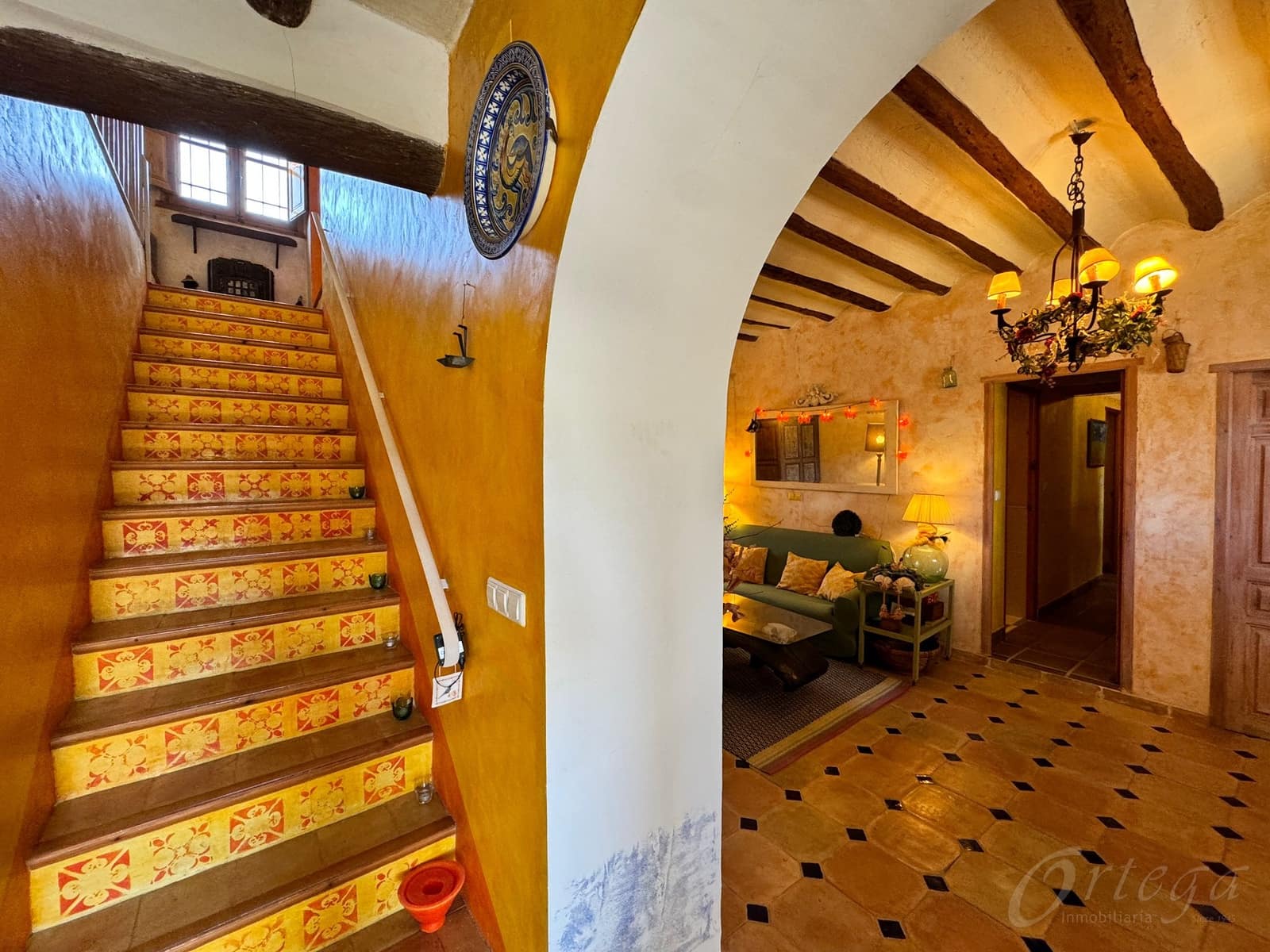 6 bedroom Finca/Country House for sale in Bullas with garage - € 265,000 (Ref: 8343577)