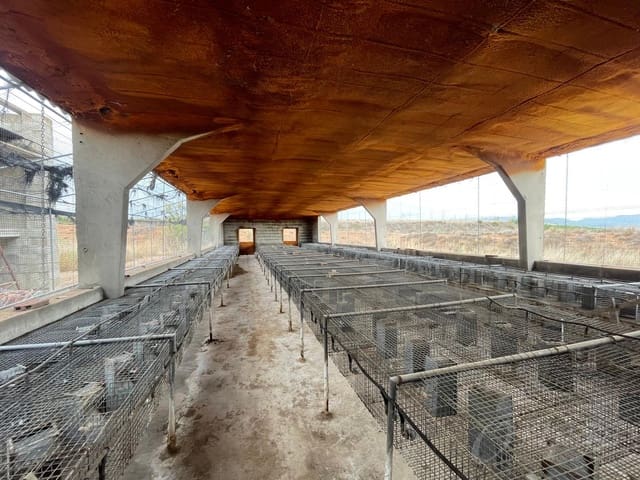 Rakentamaton maa myytävänä paikassa Cehegín - 260 000 € (Ref: 8353328)