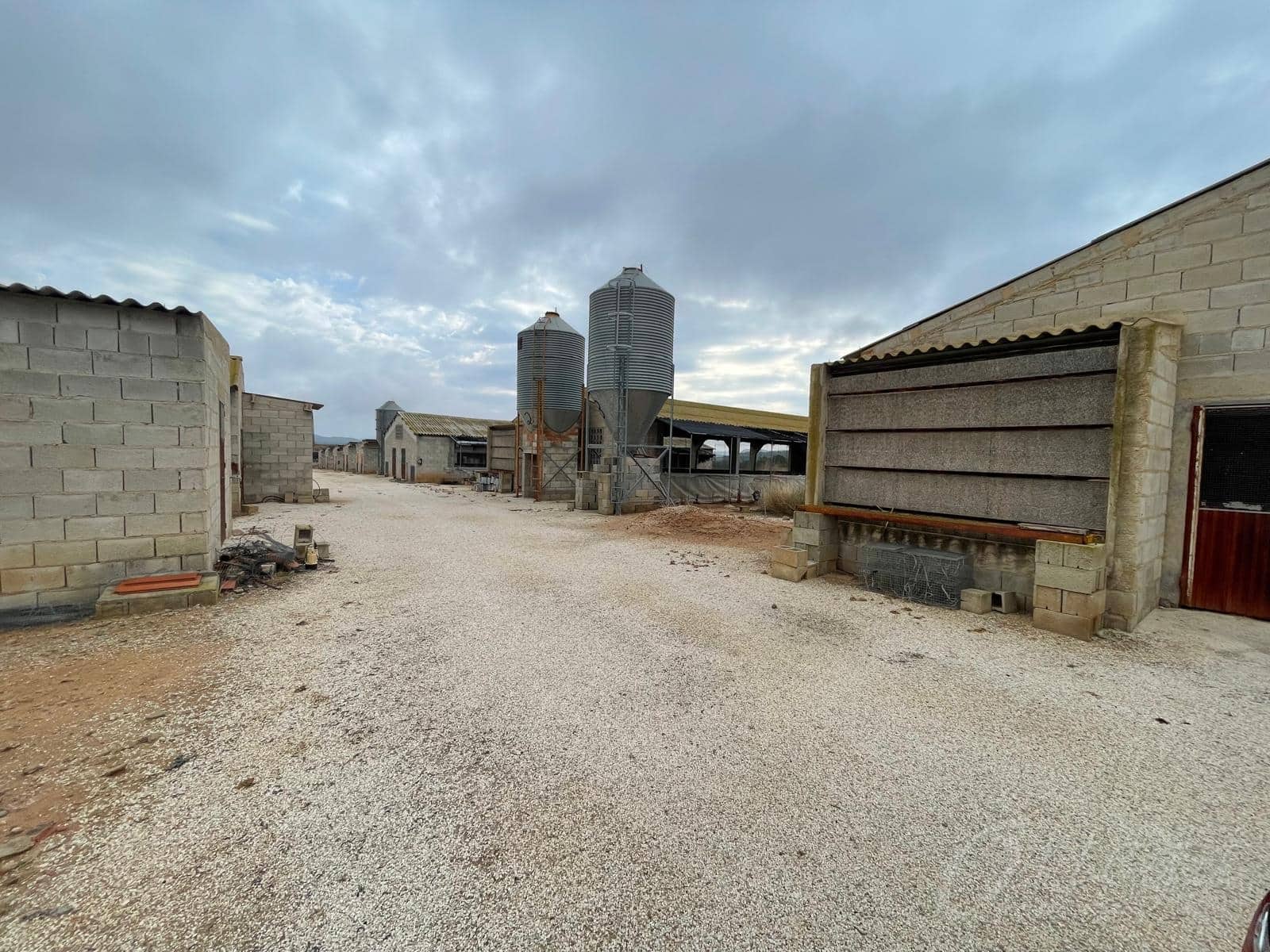 Rakentamaton maa myytävänä paikassa Cehegin - 260 000 € (Ref: 8353328)