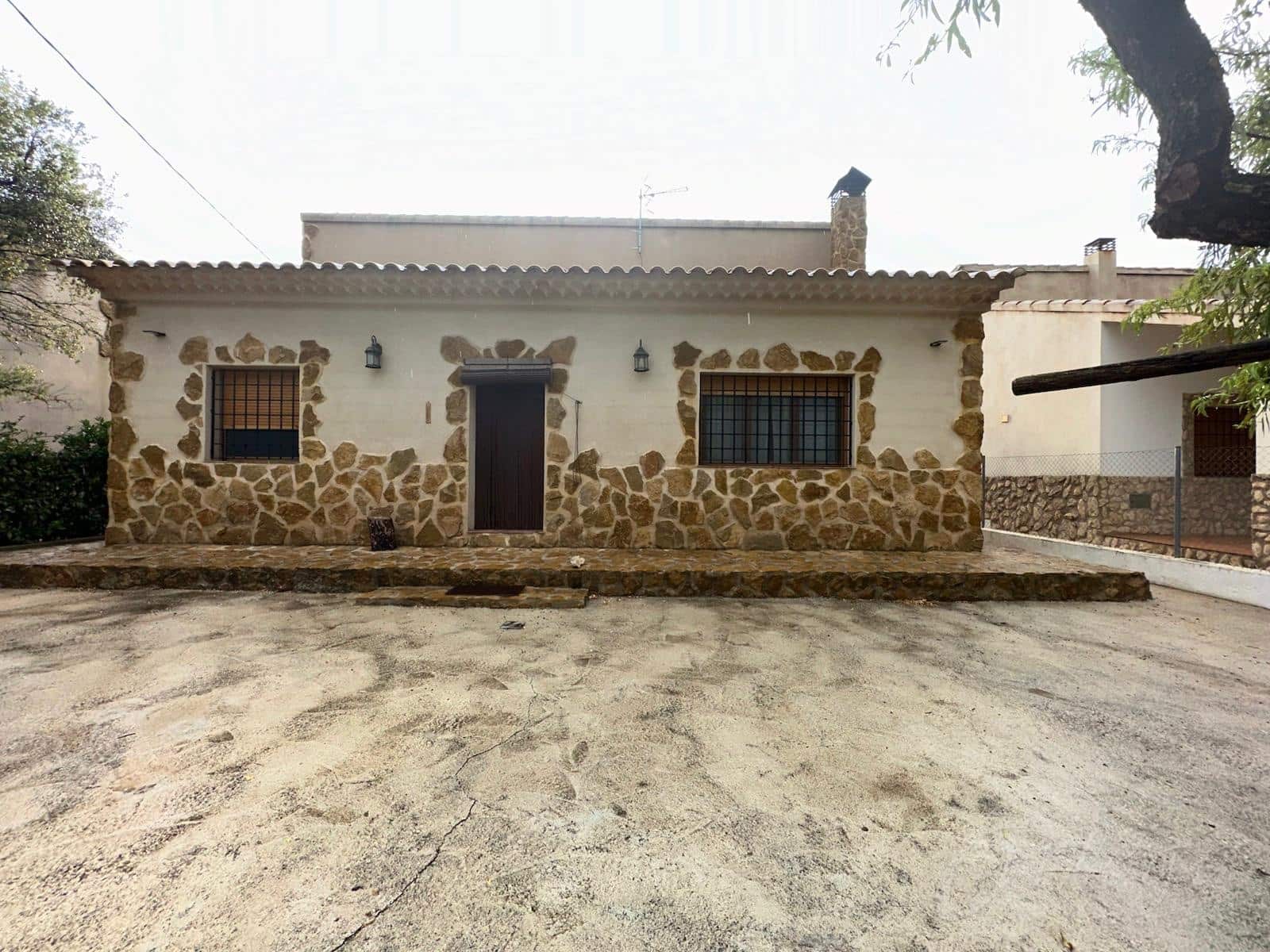 4 sypialnia Finka/Dom wiejski na sprzedaż w Moratalla - 120 000 € (Ref: 8444785)