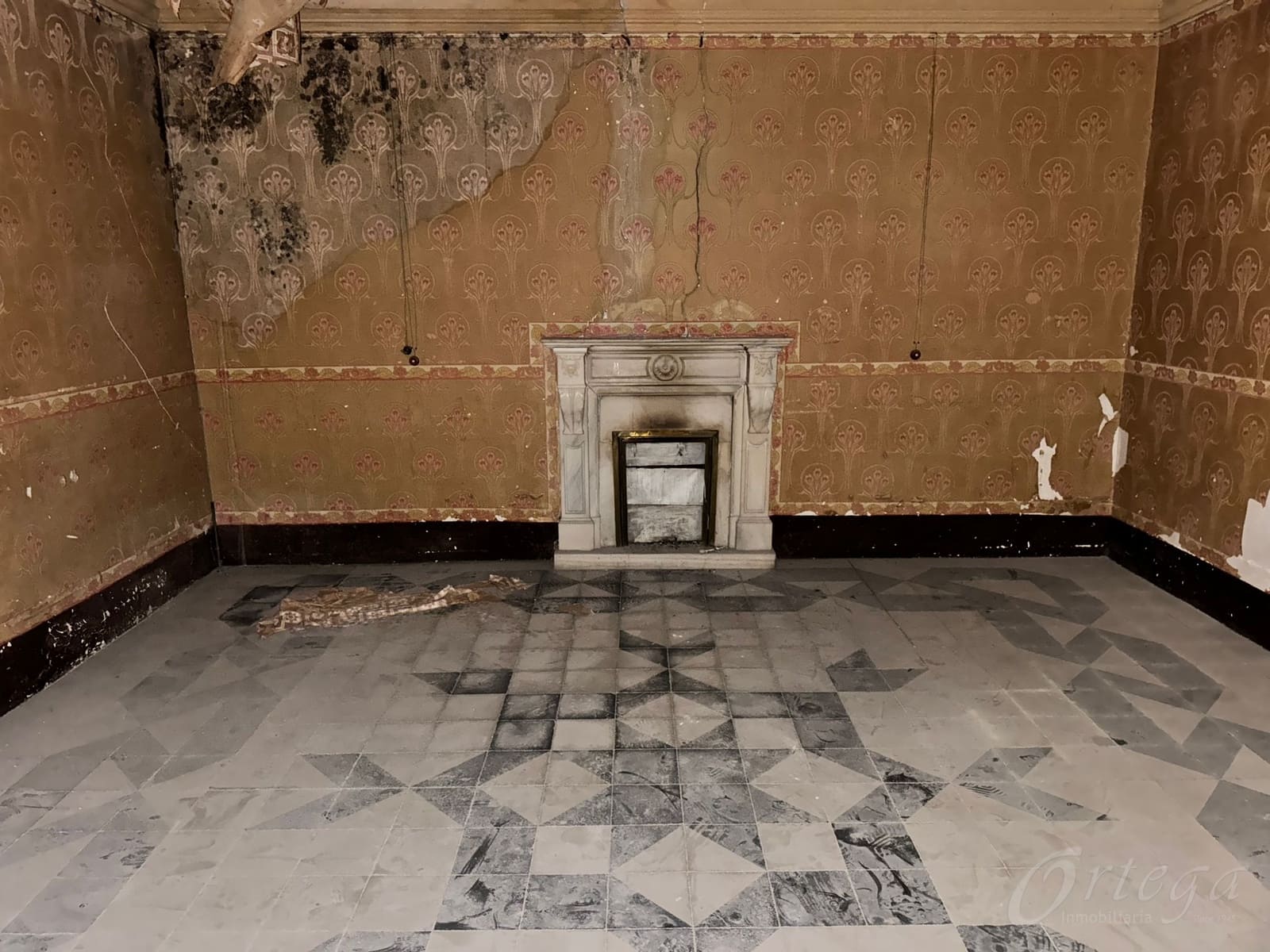 5 makuuhuone Omakotitalo myytävänä paikassa Cehegin - 105 000 € (Ref: 8444789)