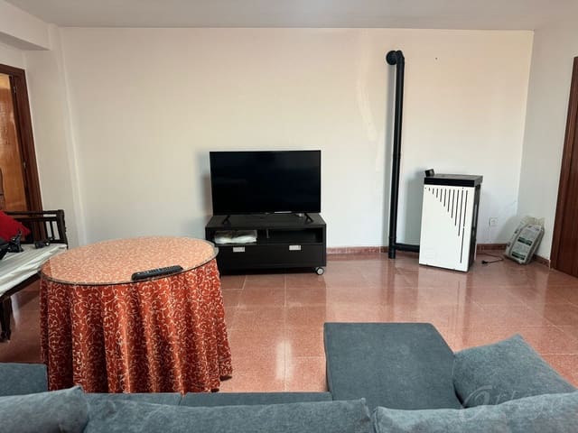 3 bedroom Finca/Country House for rent in Calasparra with garage - € 600 (Ref: 8451546)