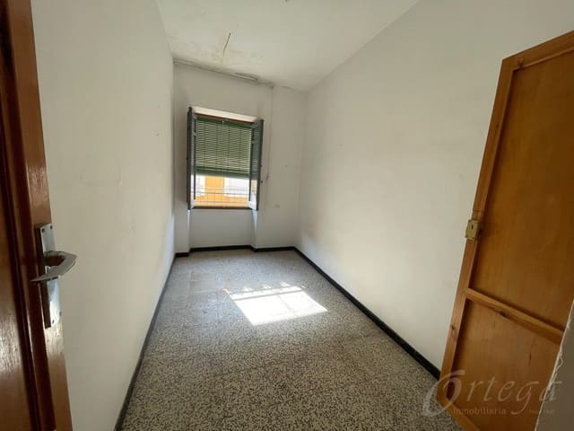 2 bedroom Townhouse for sale in Cehegín with garage - € 35,000 (Ref: 8504808)