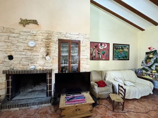 4 makuuhuone Maalaistalo myytävänä paikassa Caravaca de la Cruz mukana uima-altaan 
autotalli - 215 000 € (Ref: 8532801)