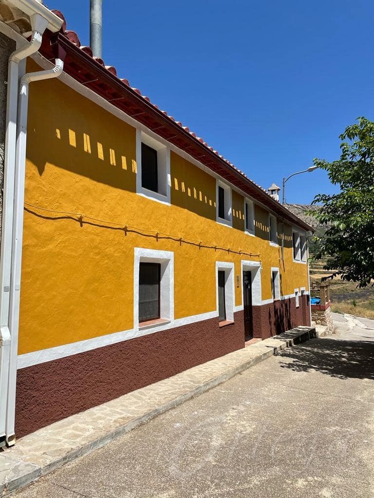 4 bedroom Finca/Country House for rent in Moratalla with garage - € 450 (Ref: 8664326)