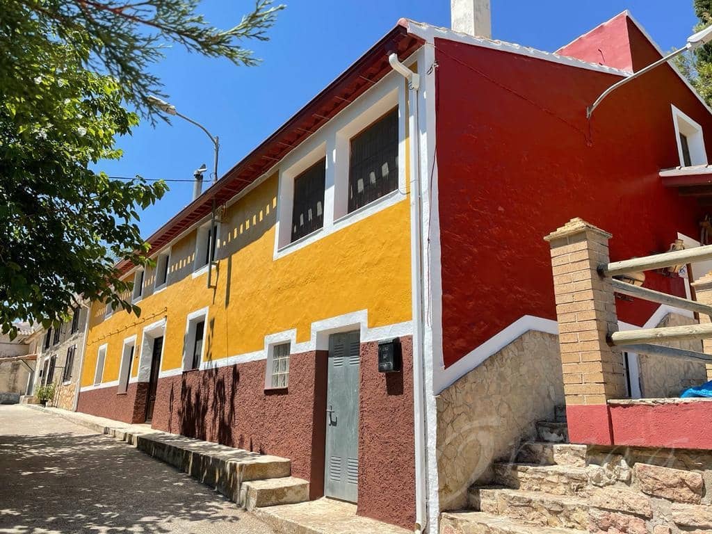 4 bedroom Finca/Country House for rent in Moratalla with garage - € 450 (Ref: 8664326)