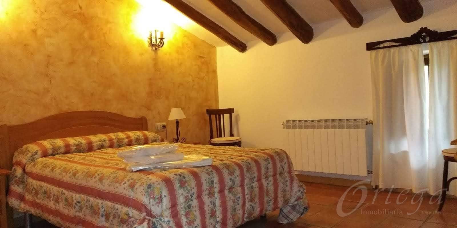 4 bedroom Finca/Country House for rent in Moratalla with garage - € 450 (Ref: 8664326)