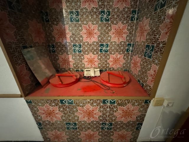 4 makuuhuone Omakotitalo myytävänä paikassa Cehegín mukana 
autotalli - 69 500 € (Ref: 8664644)