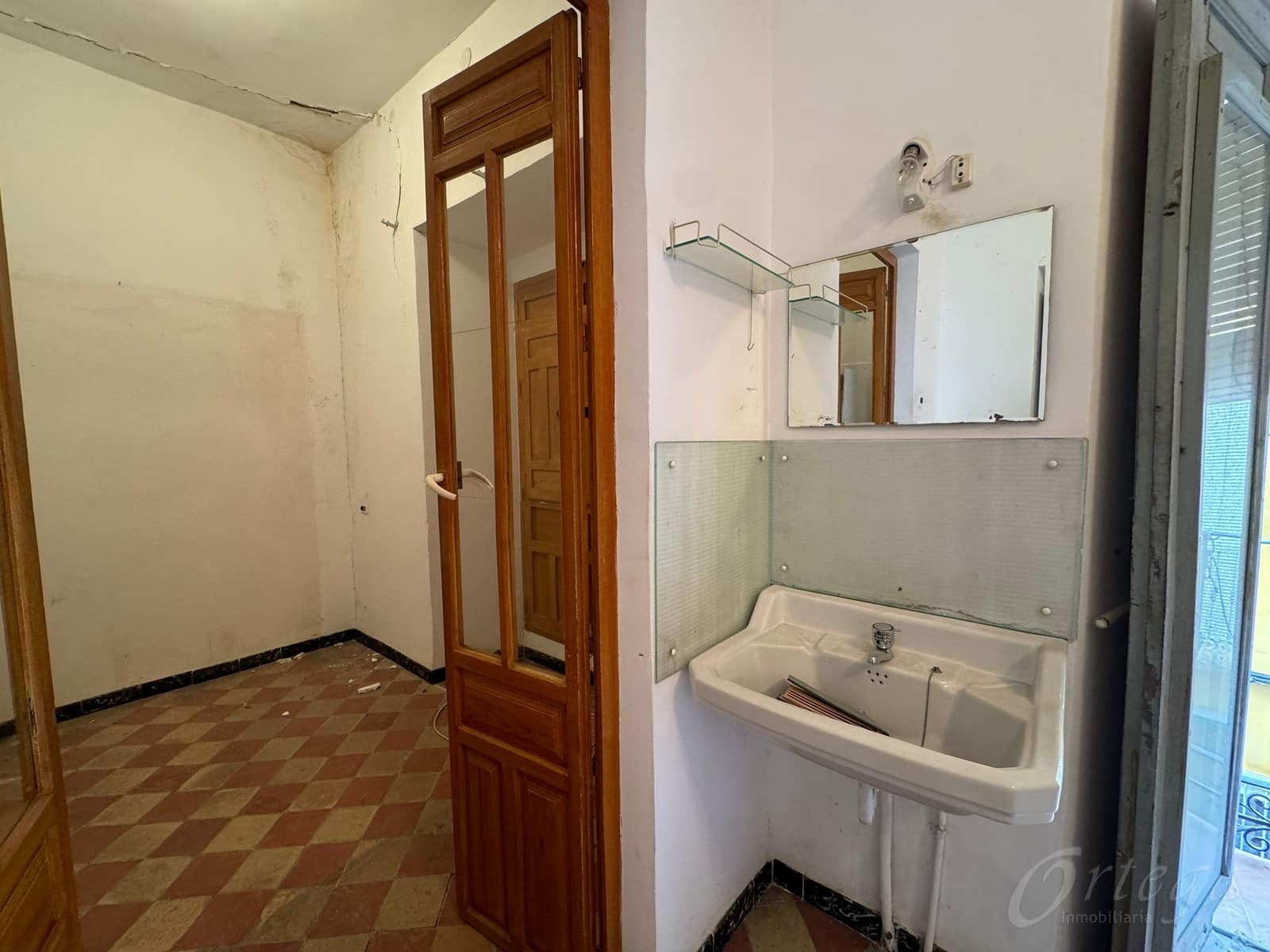 4 makuuhuone Omakotitalo myytävänä paikassa Cehegin mukana 
autotalli - 69 500 € (Ref: 8664644)