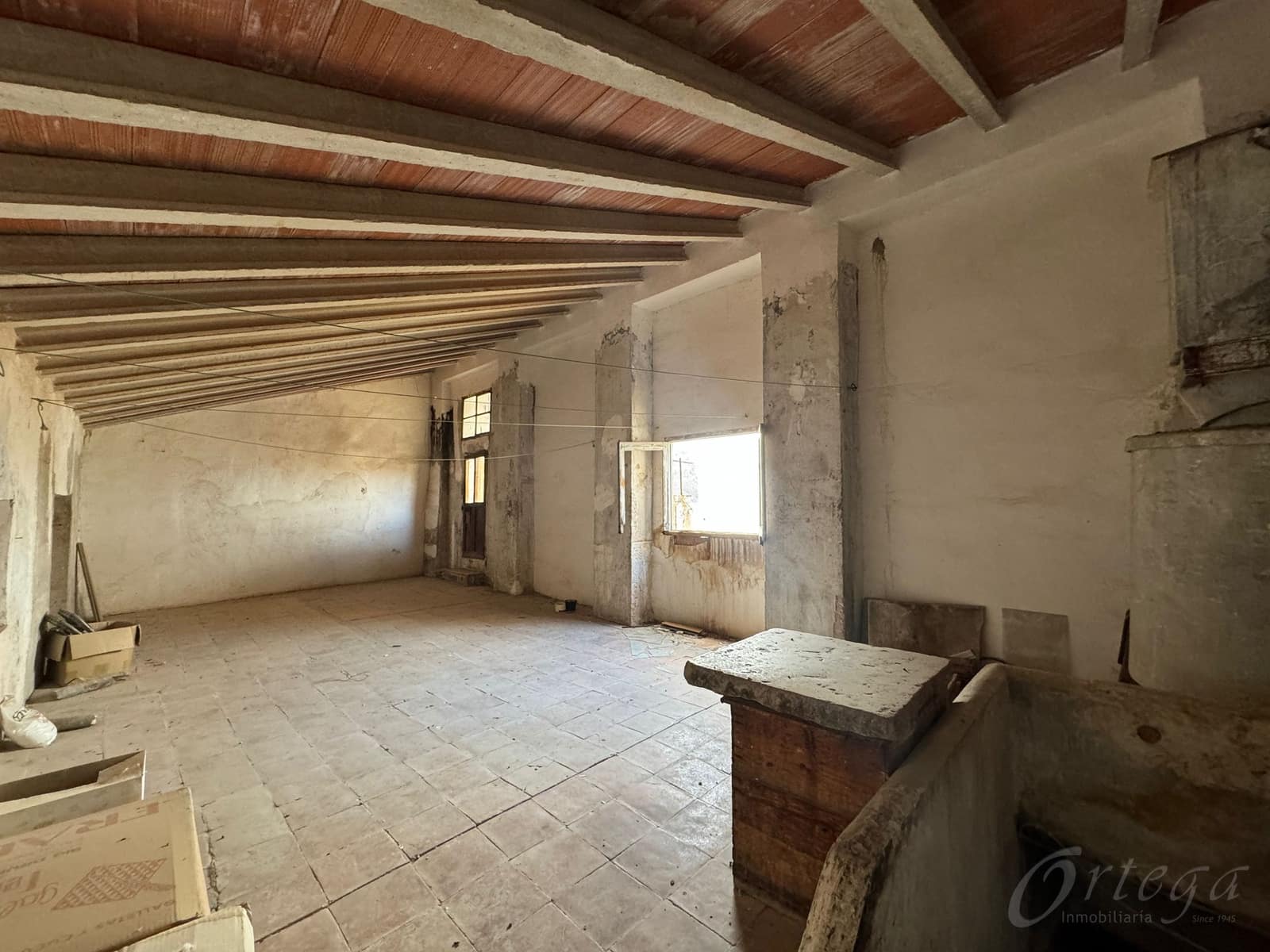 4 makuuhuone Omakotitalo myytävänä paikassa Cehegin mukana 
autotalli - 69 500 € (Ref: 8664644)