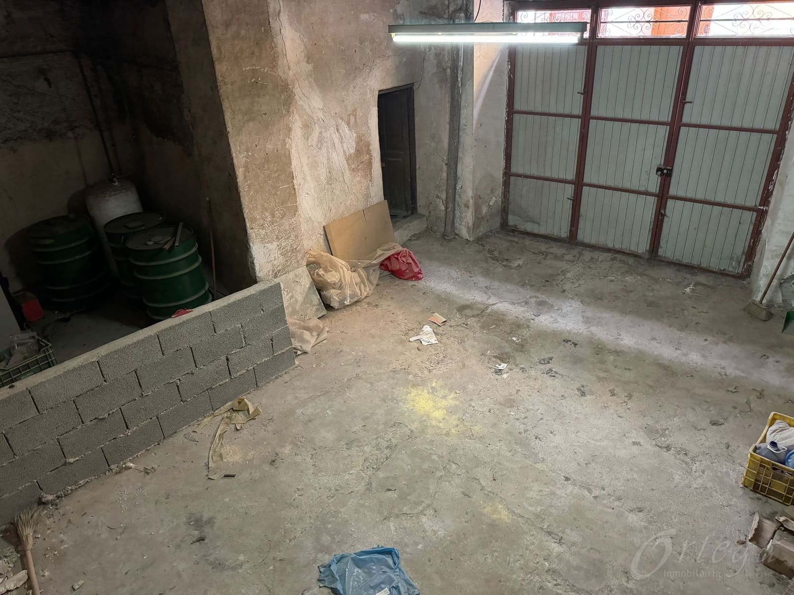 4 makuuhuone Omakotitalo myytävänä paikassa Cehegin mukana 
autotalli - 69 500 € (Ref: 8664644)