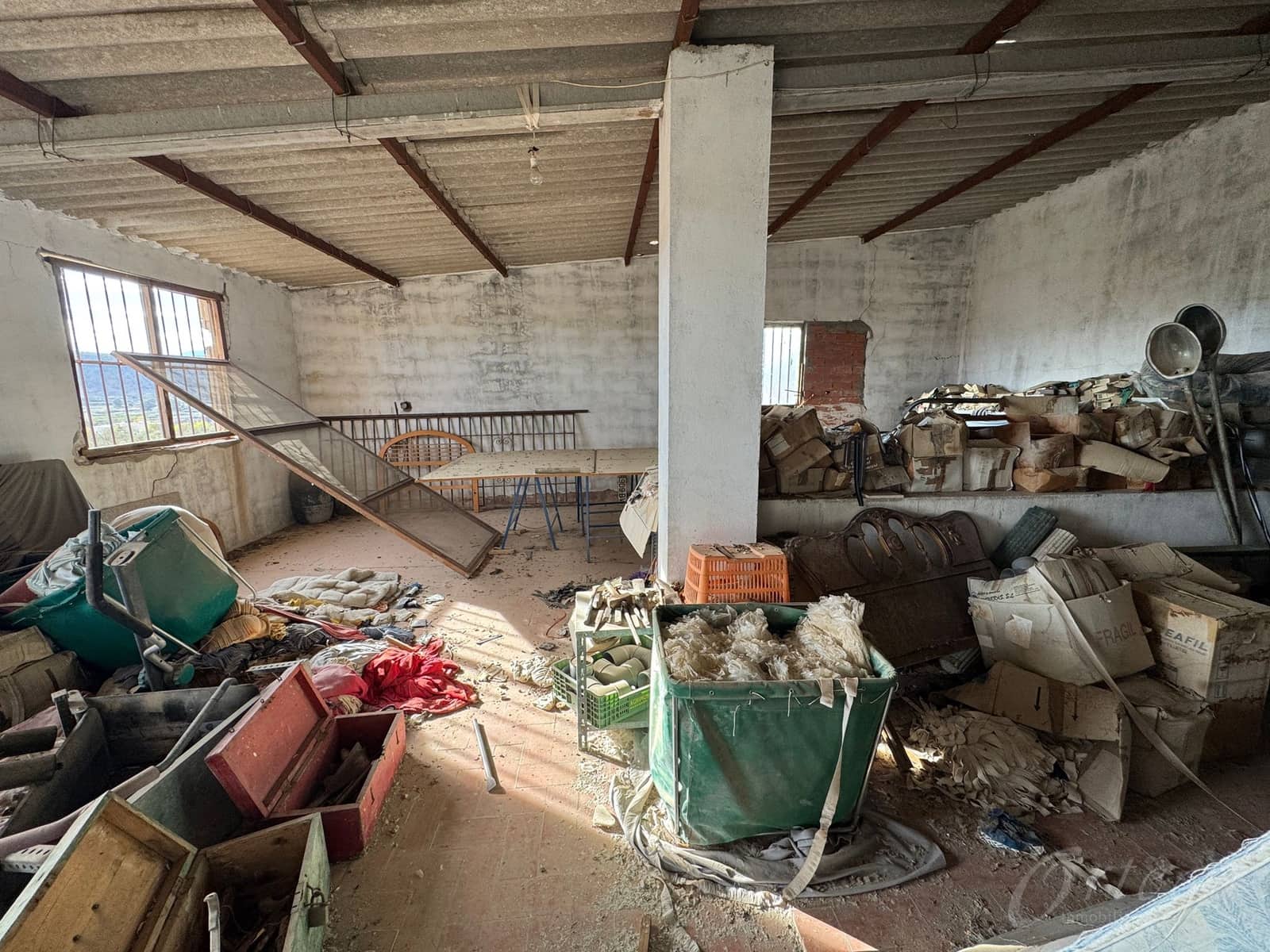 2 makuuhuone Maalaistalo myytävänä paikassa Cehegin mukana uima-altaan 
autotalli - 150 000 € (Ref: 8666833)