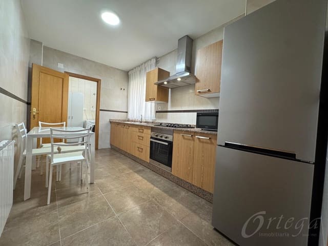 3 soveværelse Lejlighed til salg i Cehegín med garage - € 115.000 (Ref: 8671471)