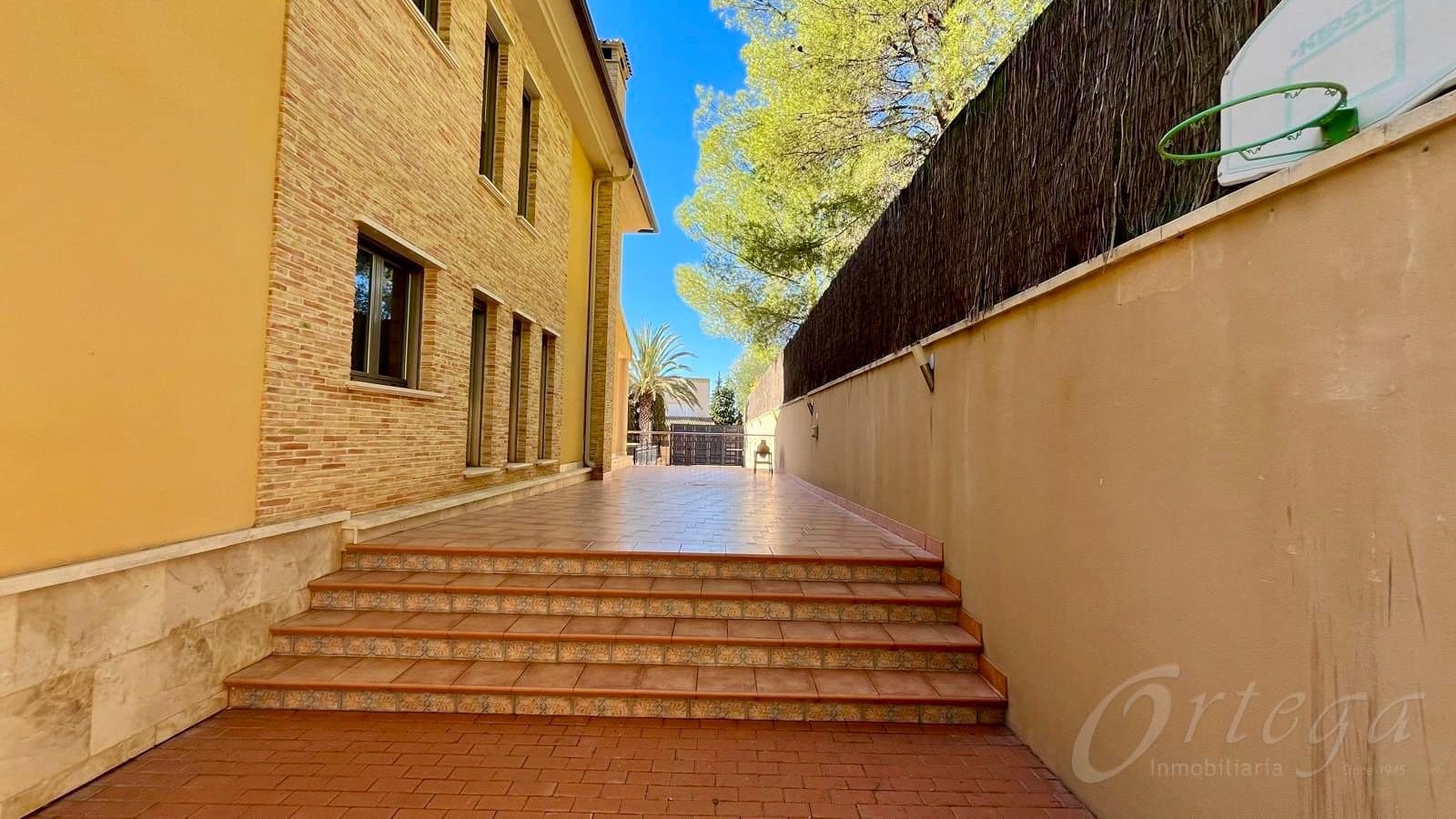 5 bedroom Finca/Country House for sale in Caravaca de la Cruz with pool garage - € 520,000 (Ref: 8701478)