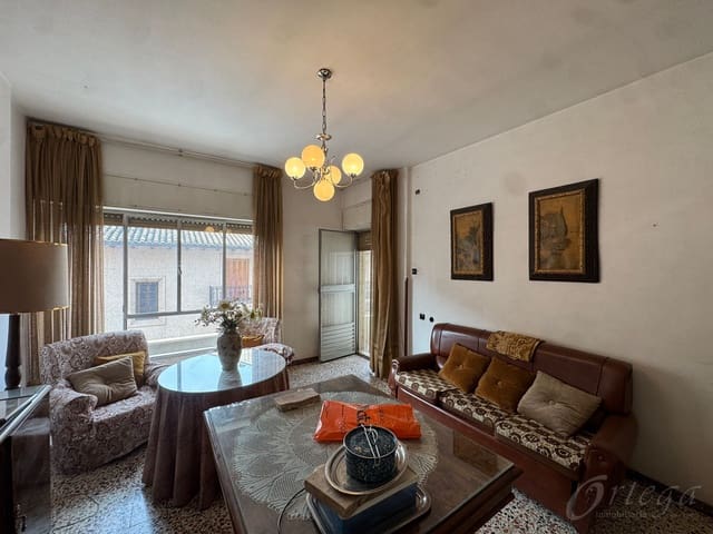 5 makuuhuone Asunto myytävänä paikassa Cehegín - 55 000 € (Ref: 9486958)