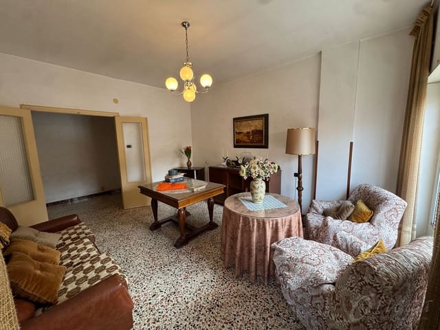 5 makuuhuone Asunto myytävänä paikassa Cehegín - 55 000 € (Ref: 9486958)