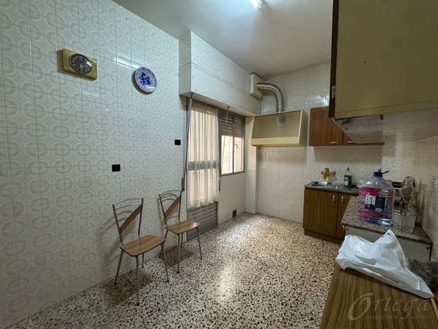 5 makuuhuone Asunto myytävänä paikassa Cehegín - 55 000 € (Ref: 9486958)