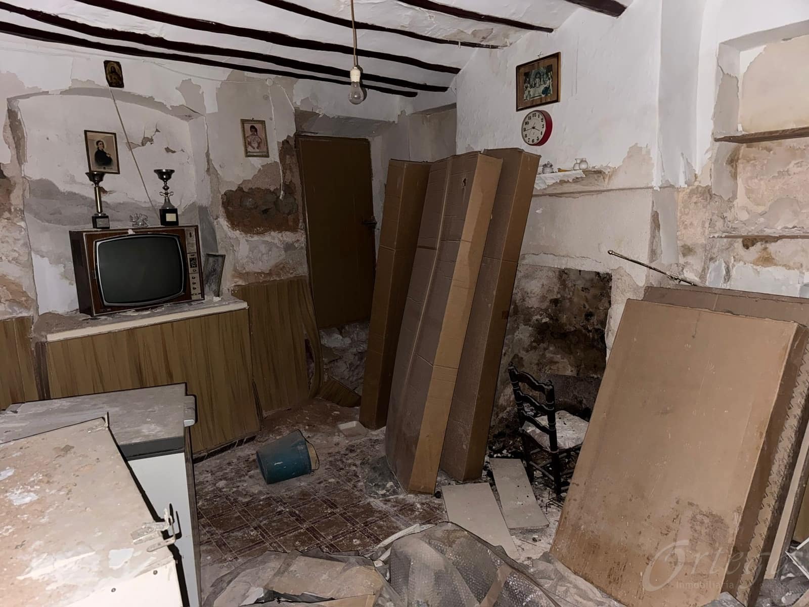 Townhouse for sale in Cehegin - € 18,000 (Ref: 9486959)