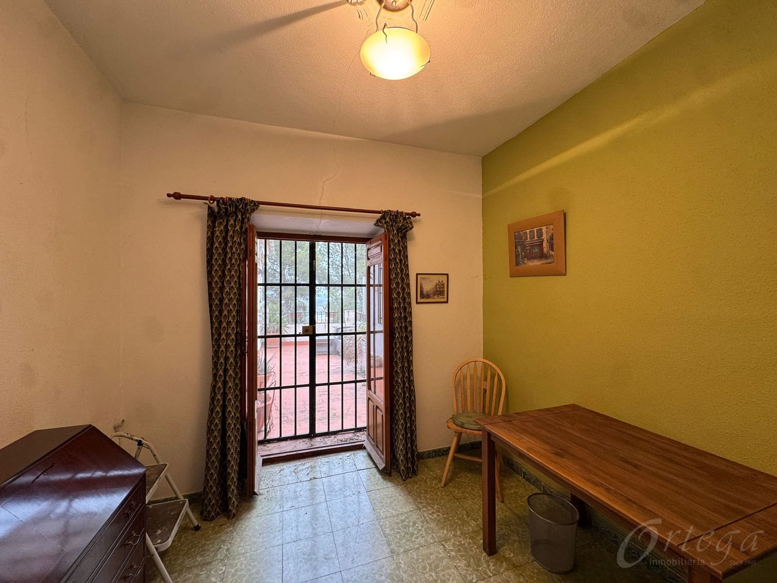 6 makuuhuone Omakotitalo myytävänä paikassa Cehegin mukana 
autotalli - 95 000 € (Ref: 9486960)