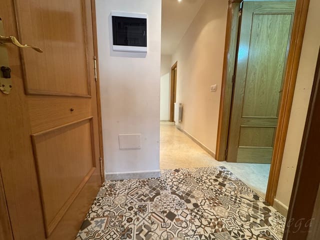 3 soveværelse Lejlighed til salg i Cehegín med garage - € 82.000 (Ref: 9486961)