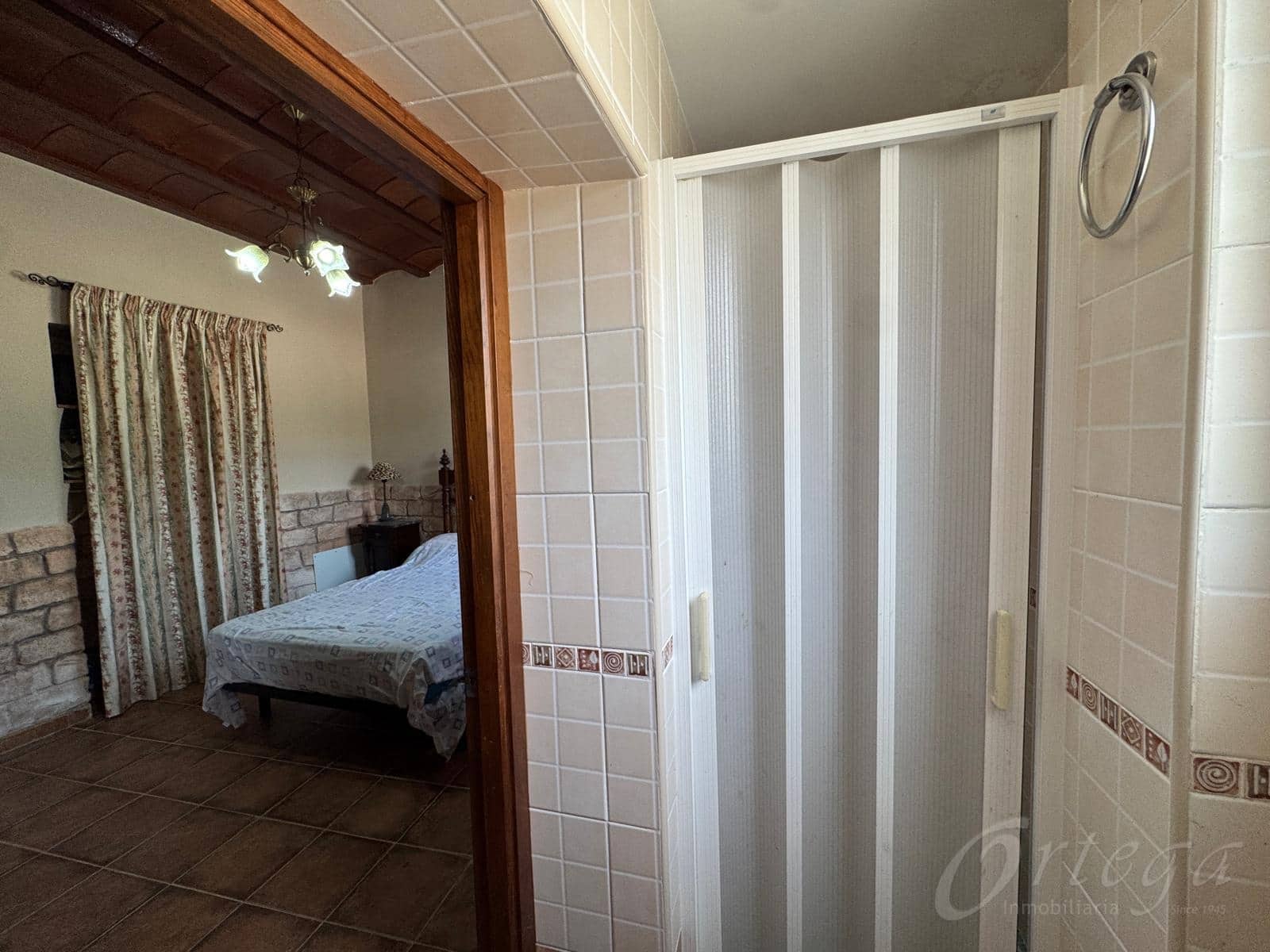 4 makuuhuone Maalaistalo myytävänä paikassa Cehegin mukana uima-altaan 
autotalli - 250 000 € (Ref: 9486962)