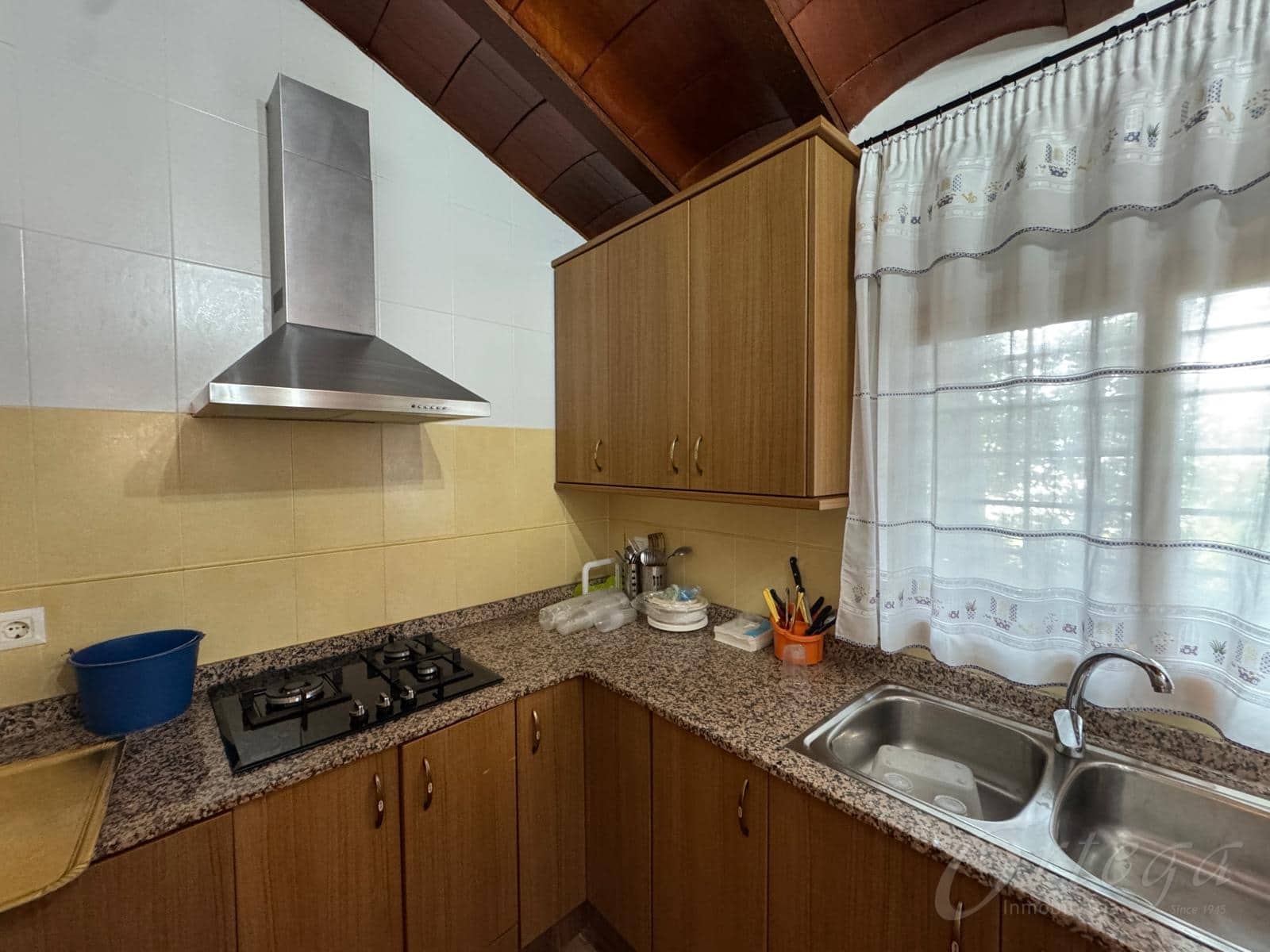 4 makuuhuone Maalaistalo myytävänä paikassa Cehegin mukana uima-altaan 
autotalli - 250 000 € (Ref: 9486962)